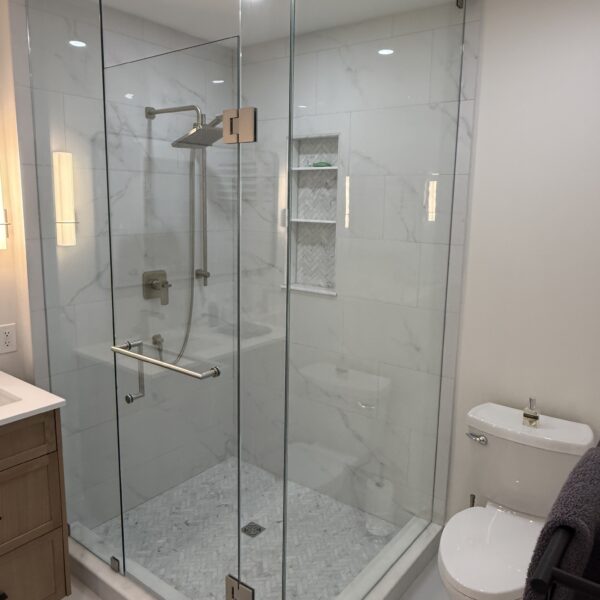 Modern Spa 4-Piece Bathroom