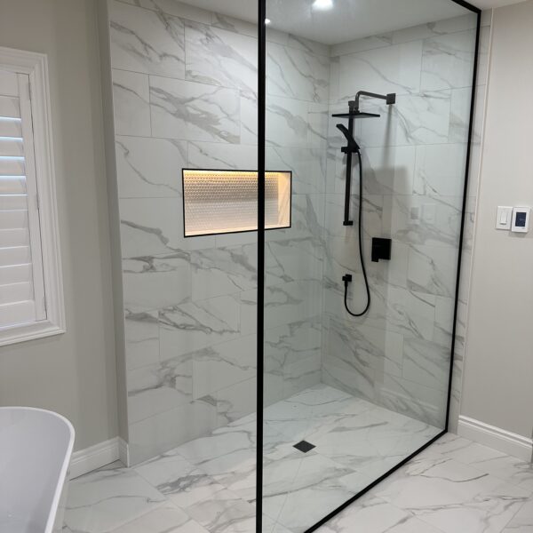 Luxury Marble Spa 4-Piece Bathroom