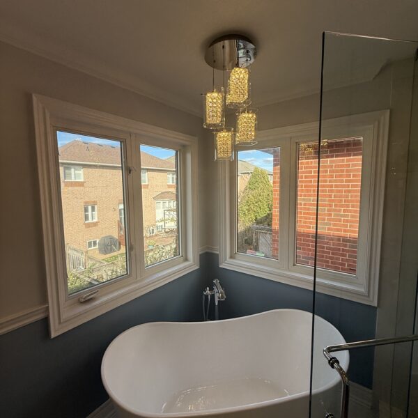 Classic Spa-Inspired 4-Piece Ensuite