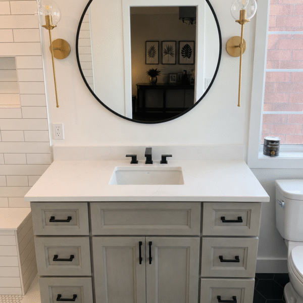 Modern Grey & Black 4-Piece Ensuite Bathroom