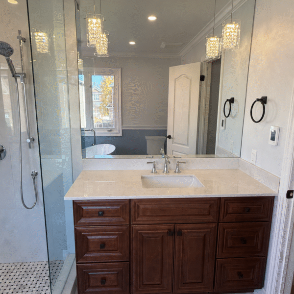 Classic Spa-Inspired 4-Piece Ensuite